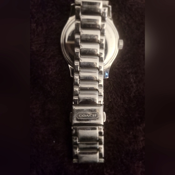 Coach Watch - Picture 4 of 6